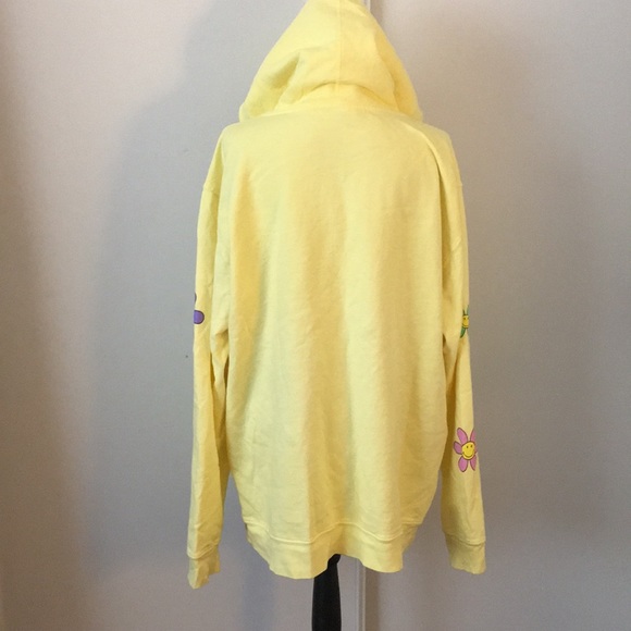 By Samii Ryan Lil Thang Pigment Dyed Hoodie - Picture 10 of 11